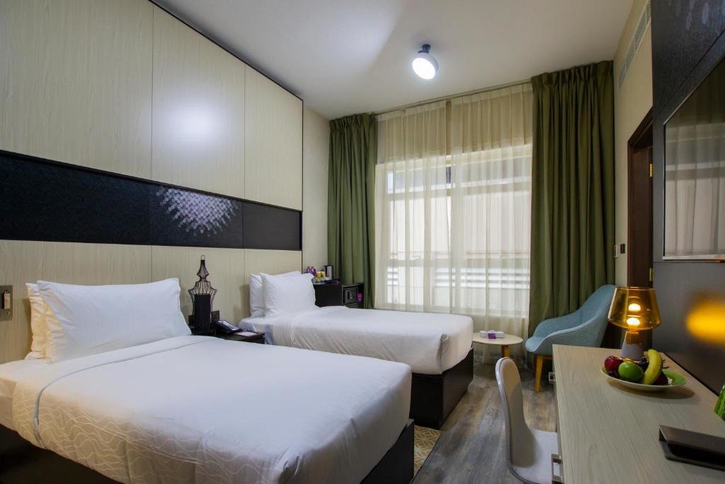TIME Express Hotel Al Khan 3