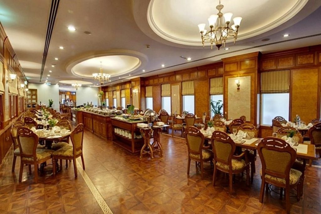 Grand Excelsior Hotel Bur Dubai 16