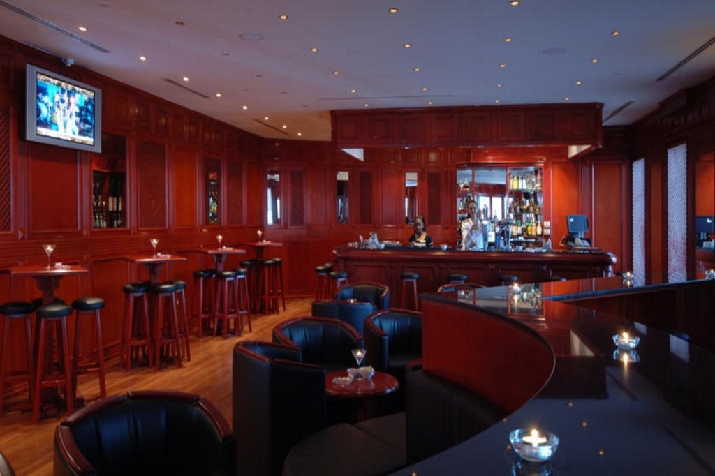 Grand Excelsior Hotel Bur Dubai 20