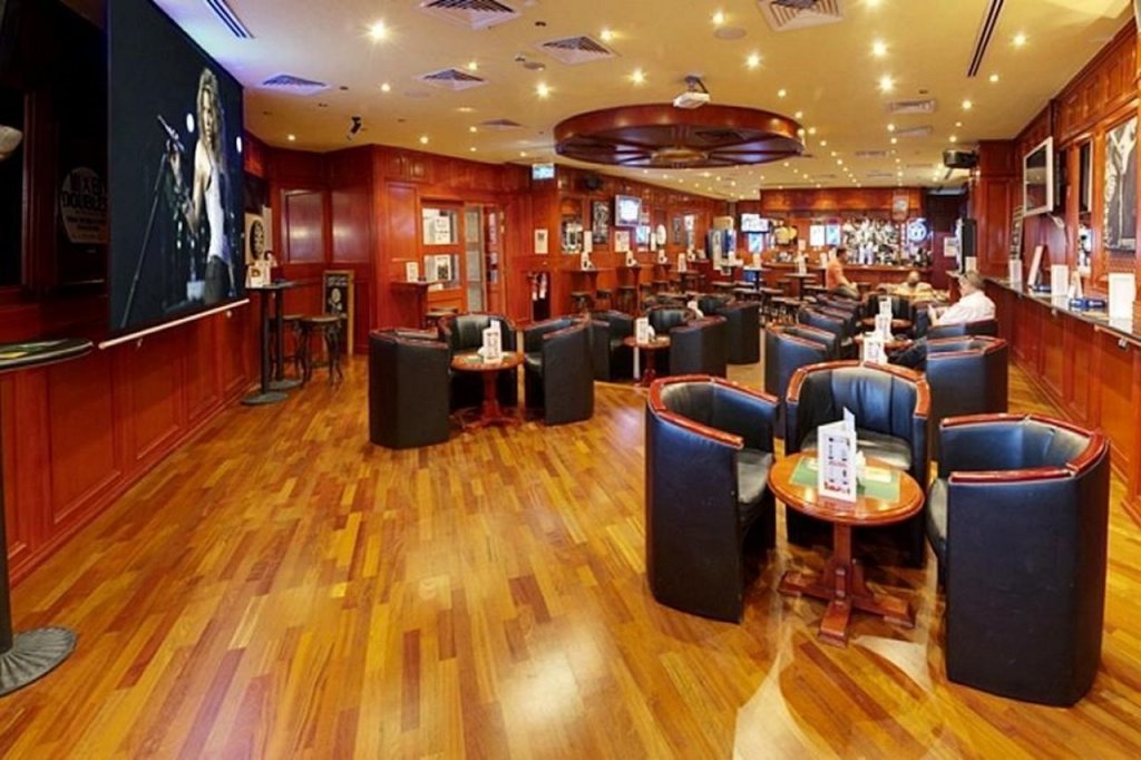 Grand Excelsior Hotel Bur Dubai 21
