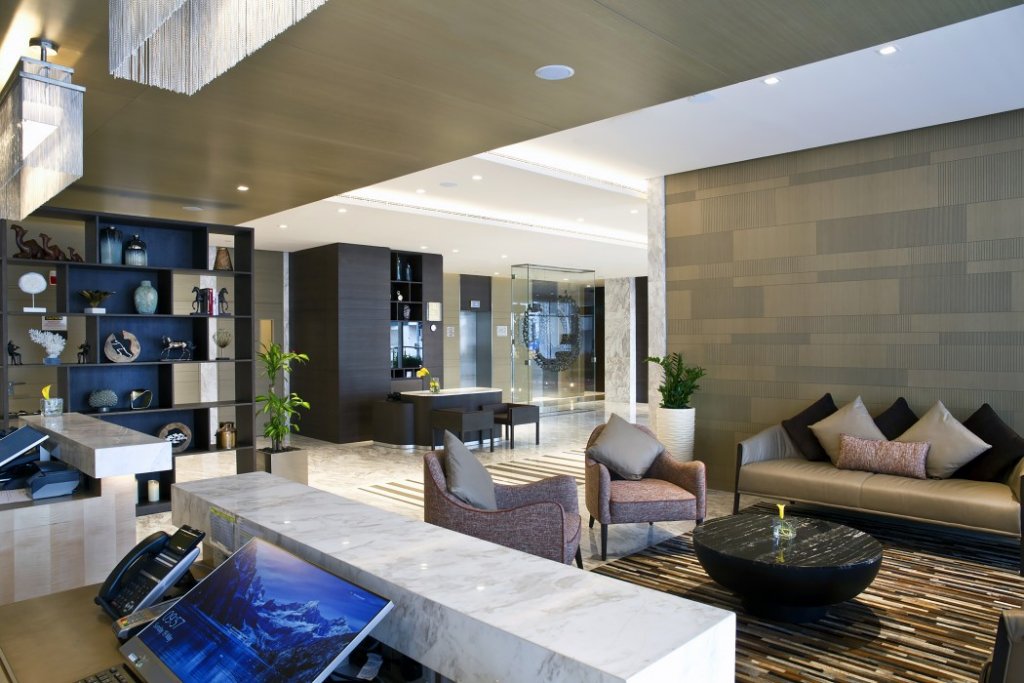 Grayton Hotel Dubai 2