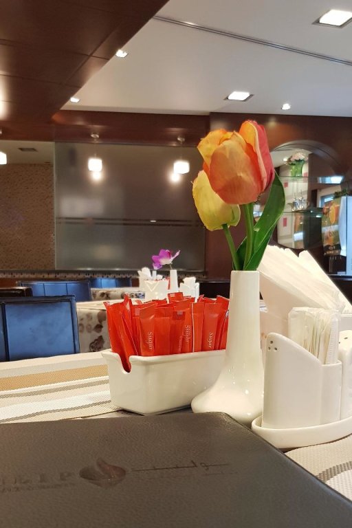 Tulip Hotel Apartment 6
