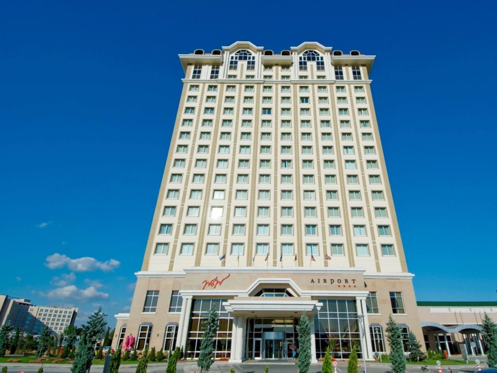 WOW Airport Hotel 17