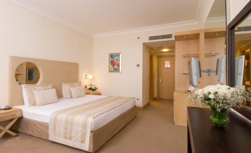 WOW Airport Hotel 21