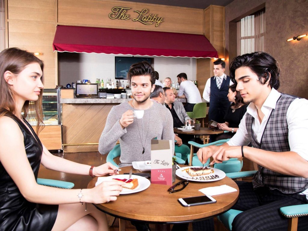WOW Airport Hotel 7