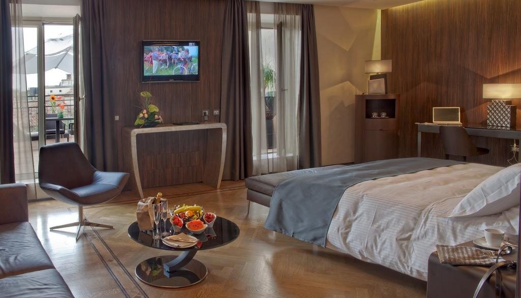 Divina Luxury Hotel 12