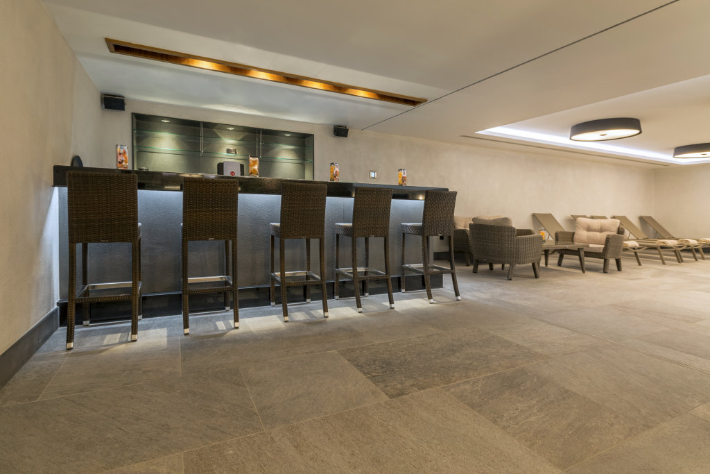 Golden Tulip Istanbul Bayrampasa 16