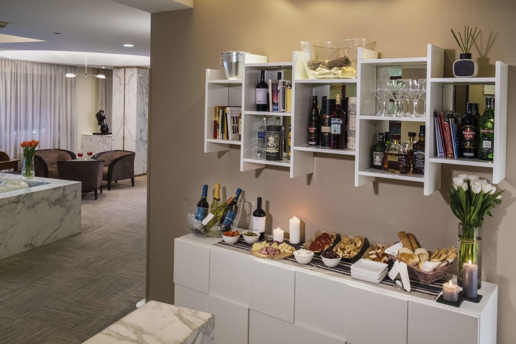 Best Western Hotel Piccadilly 13
