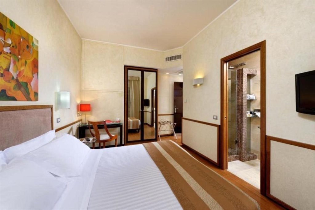 Best Western Hotel Piccadilly 5