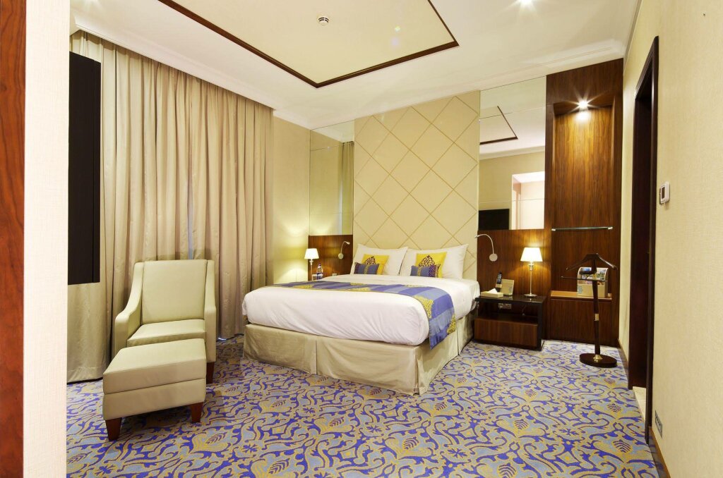 Raviz Center Point Hotel 14