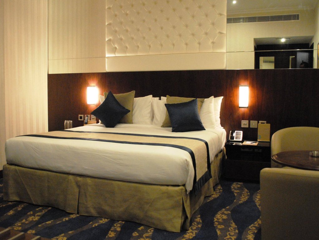 Raviz Center Point Hotel 6