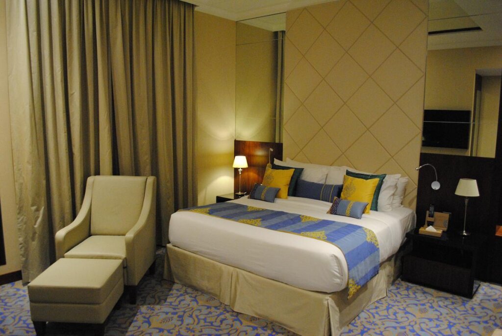 Raviz Center Point Hotel 8