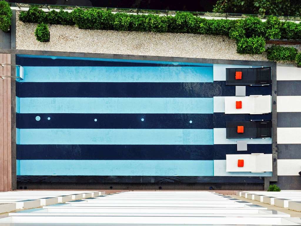 Novotel Bangkok Silom Road 1