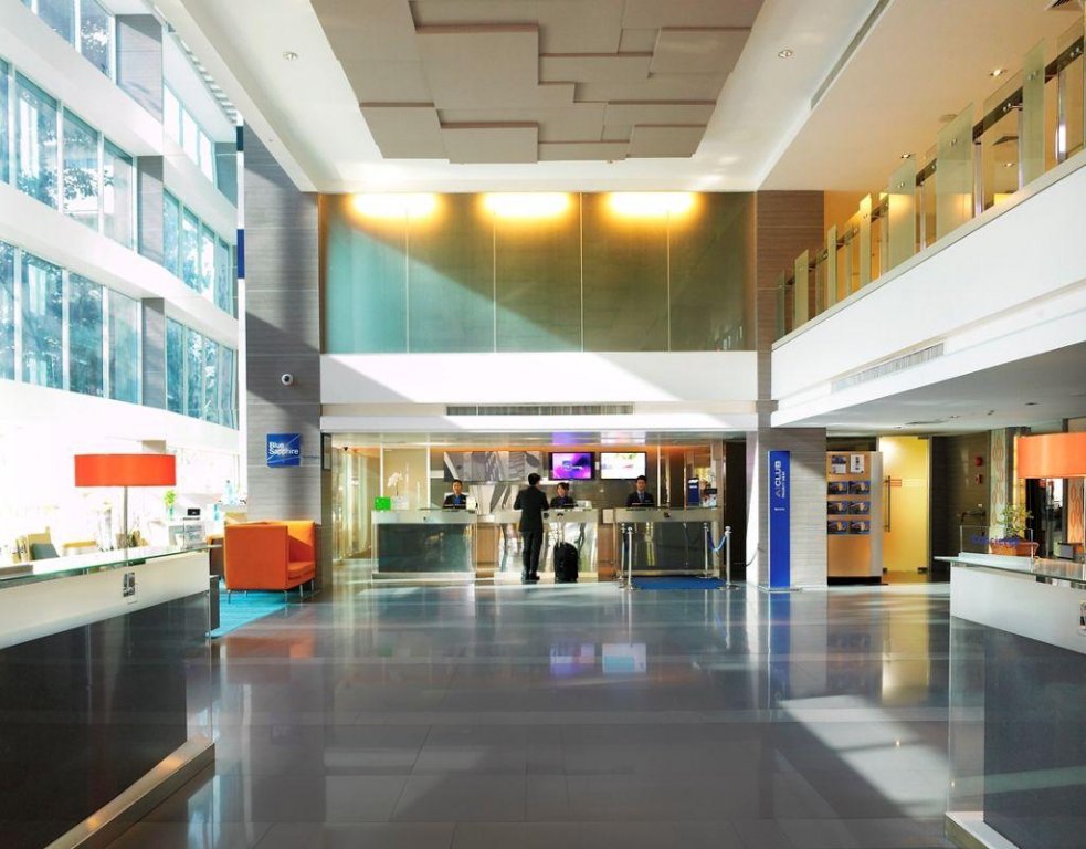 Novotel Bangkok Silom Road 10