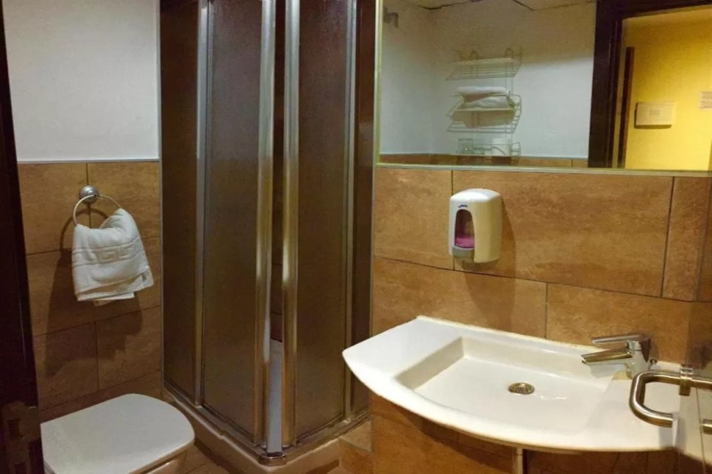 Hotel Complutense 17