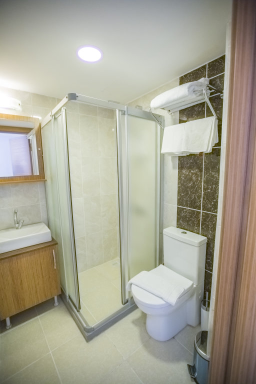 Grand Istanbul Airport Hotel 12