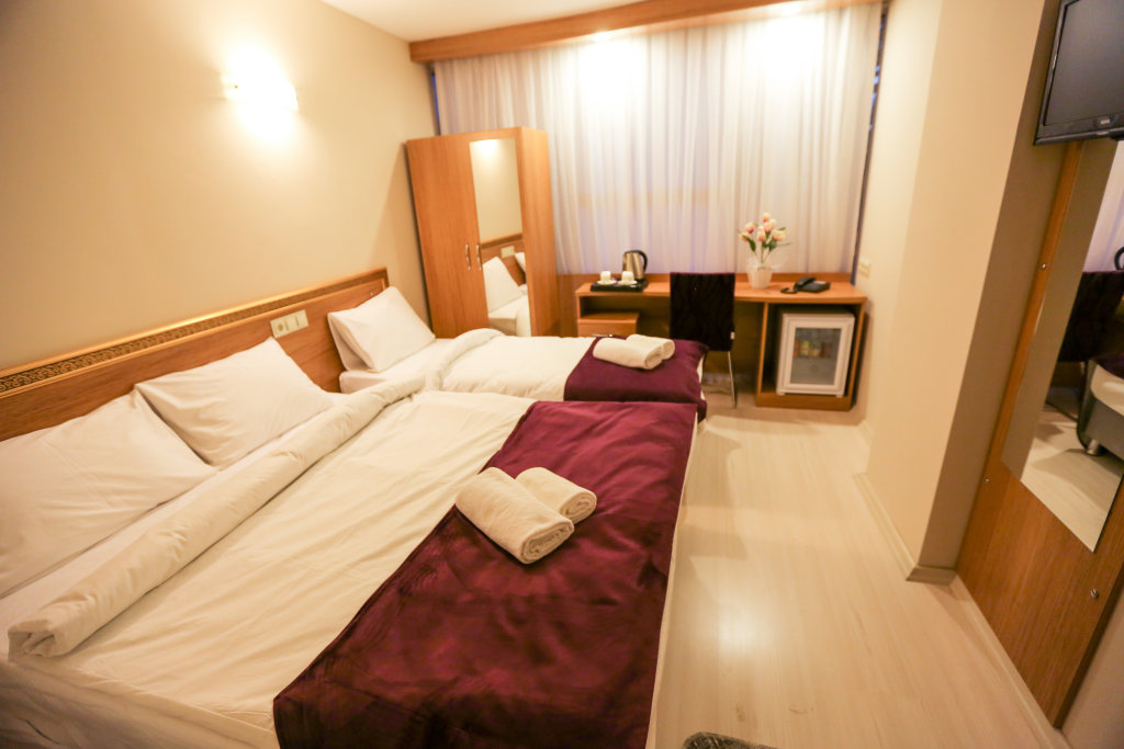 Grand Istanbul Airport Hotel 5
