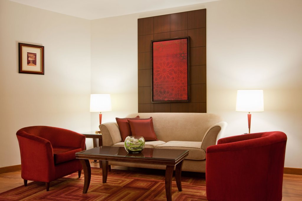 Majestic City Retreat Hotel 12