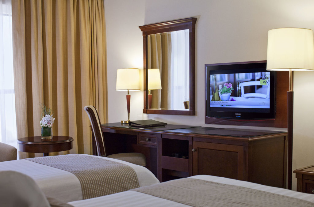 Majestic City Retreat Hotel 3