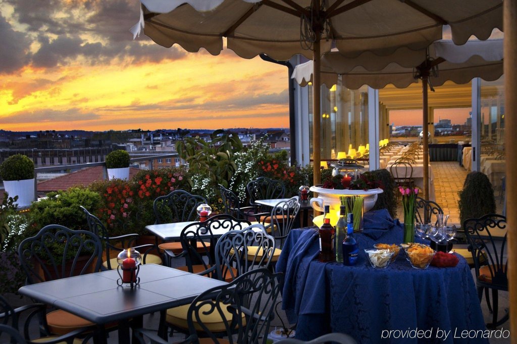 Marcella Royal Hotel - Rooftop Garden 16