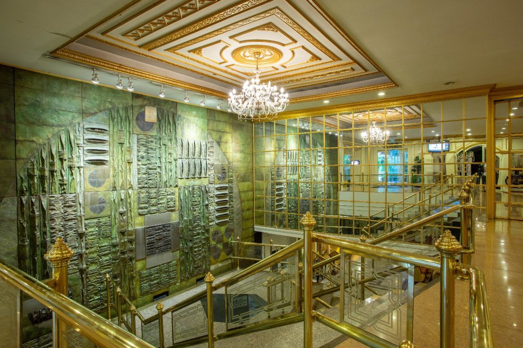 Tawana Bangkok Hotel 11