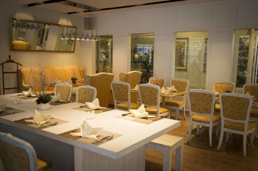 Tawana Bangkok Hotel 16