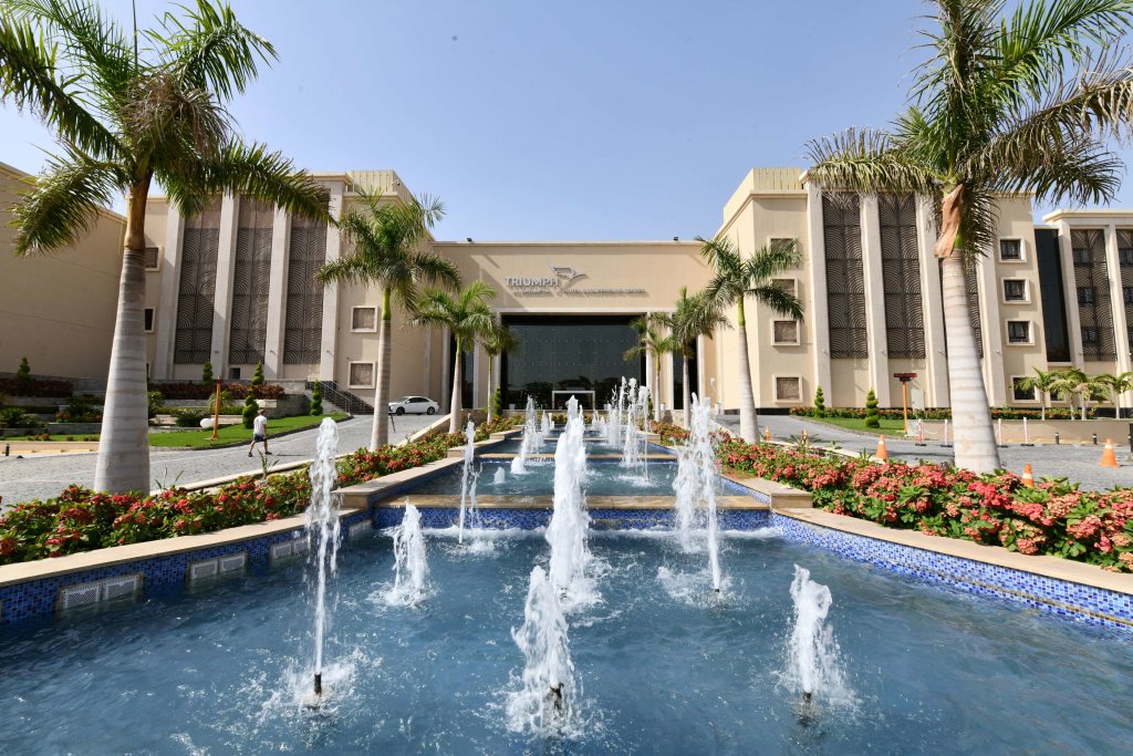 Triumph Luxury Hotel 18