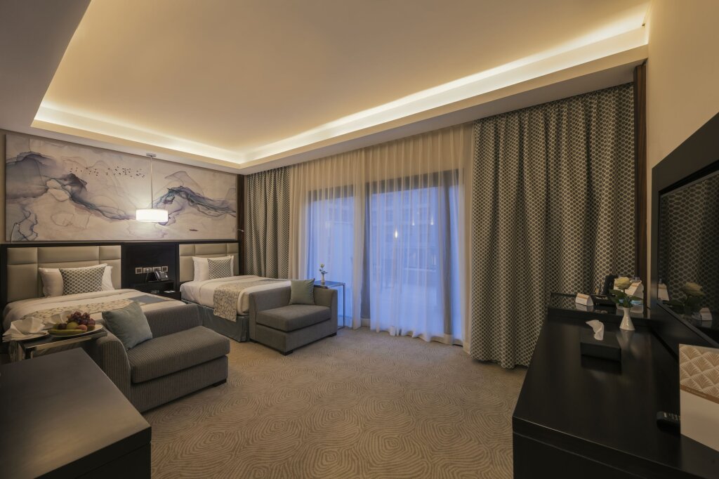 Triumph Luxury Hotel 3