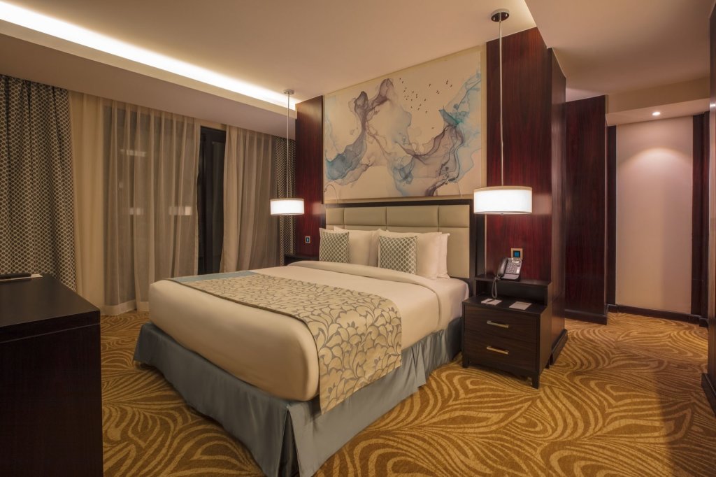 Triumph Luxury Hotel 4