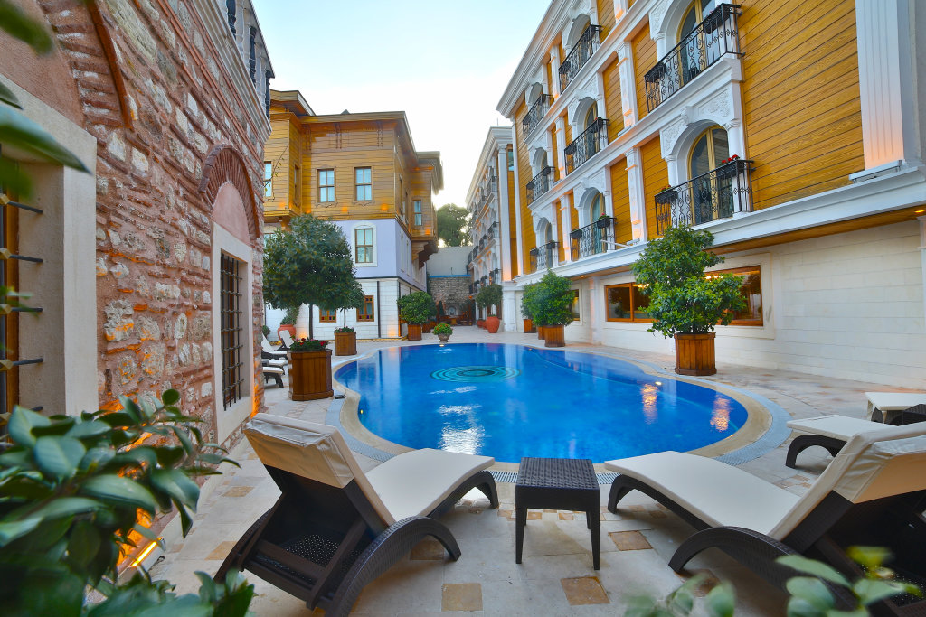 Seven Hills Palace & Spa 23