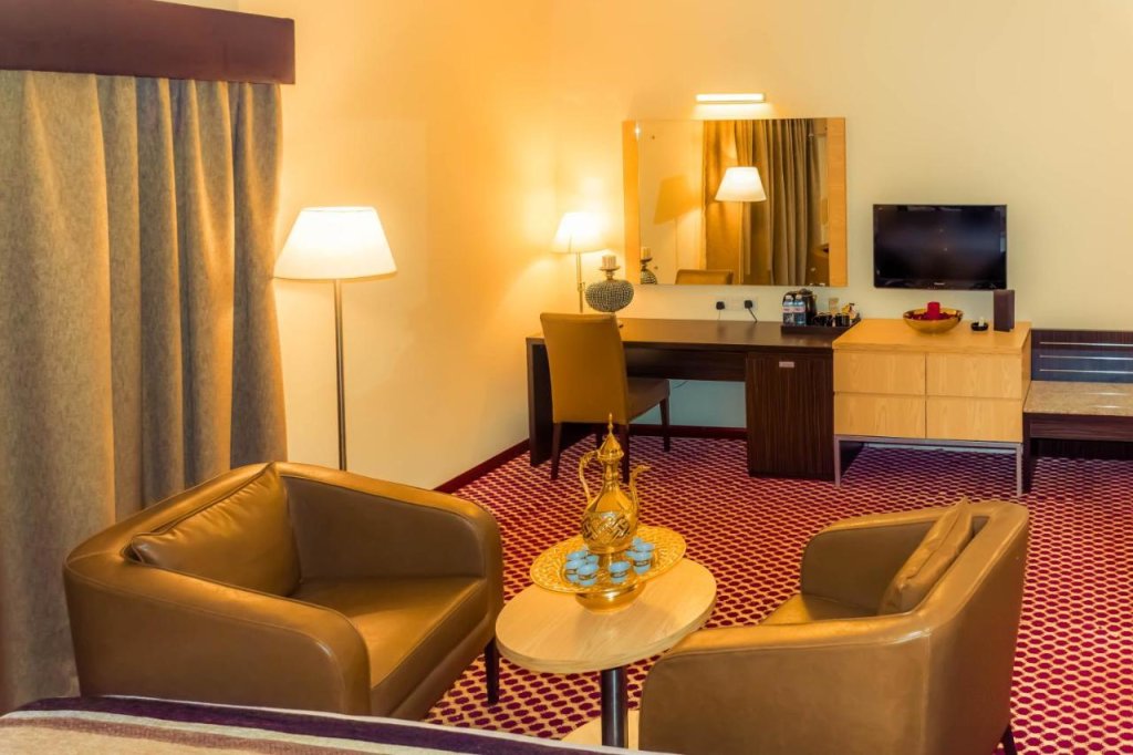 Fortune Karama Hotel 14
