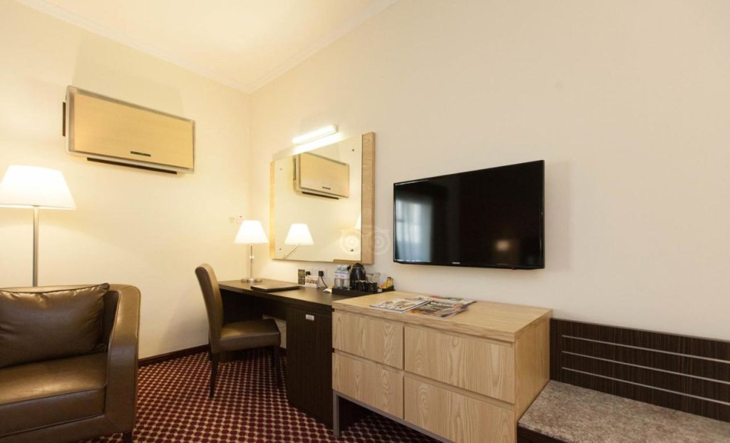Fortune Karama Hotel 16