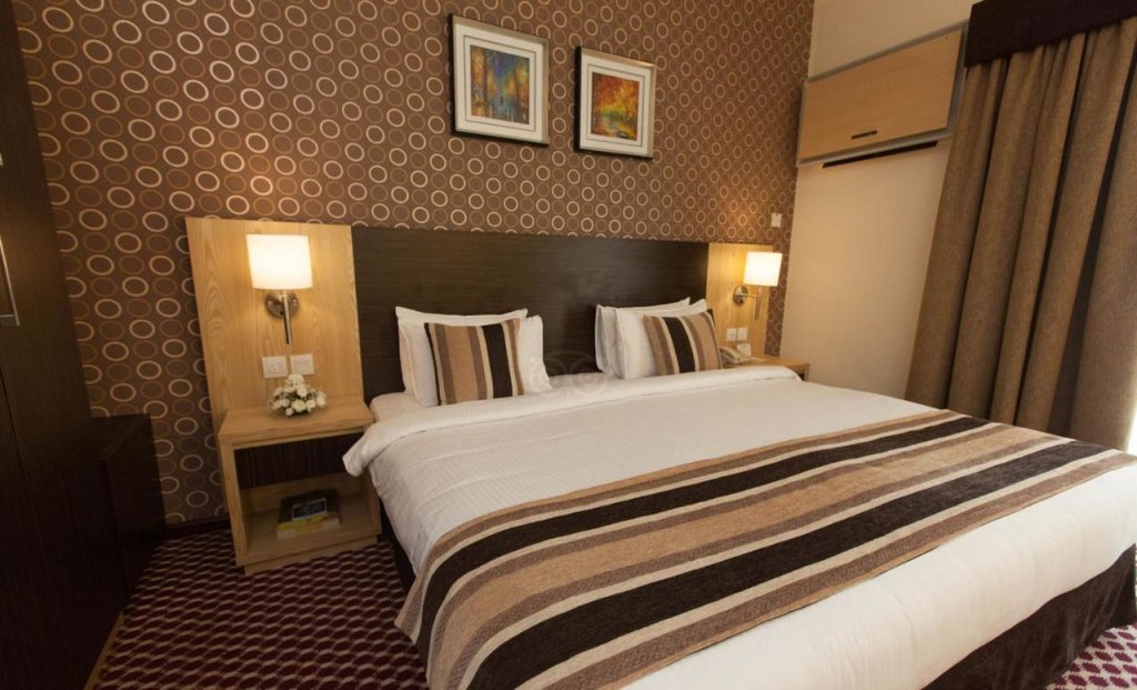 Fortune Karama Hotel 3