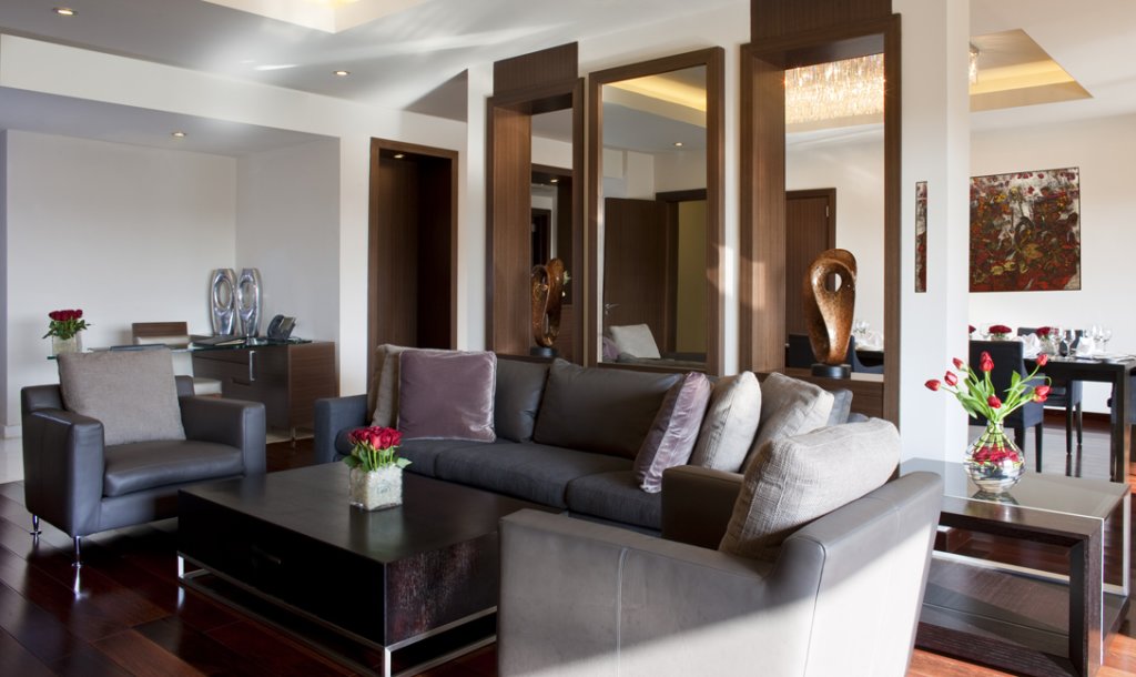 Dusit Thani LakeView Cairo 1