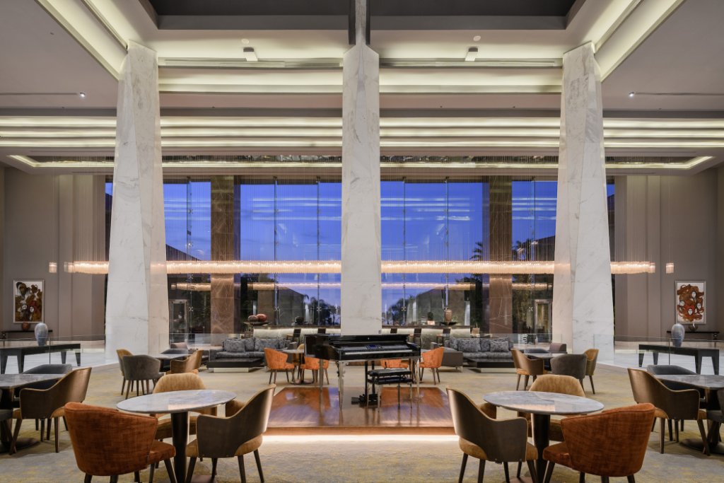 Dusit Thani LakeView Cairo 21