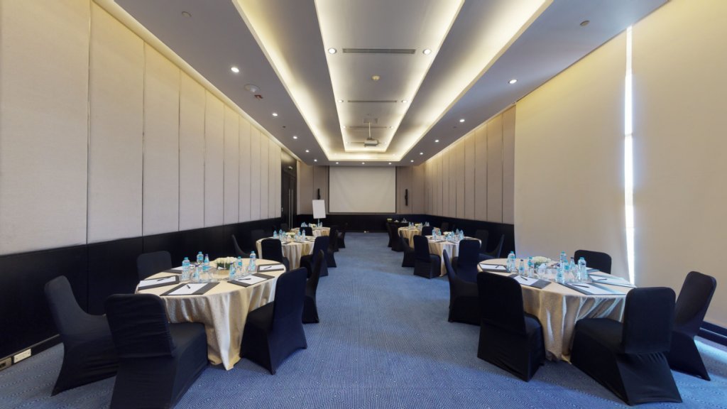 Dusit Thani LakeView Cairo 23