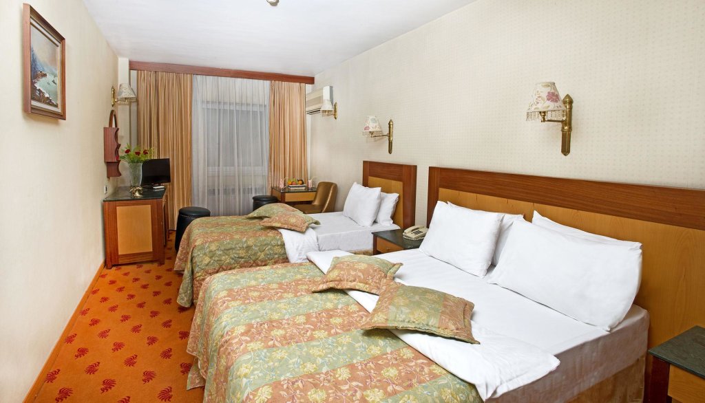 Eterno Hotel 19