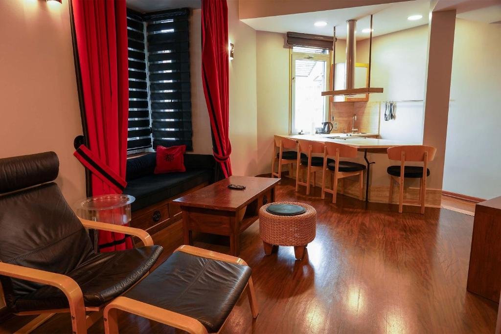 Taxim Suites 11