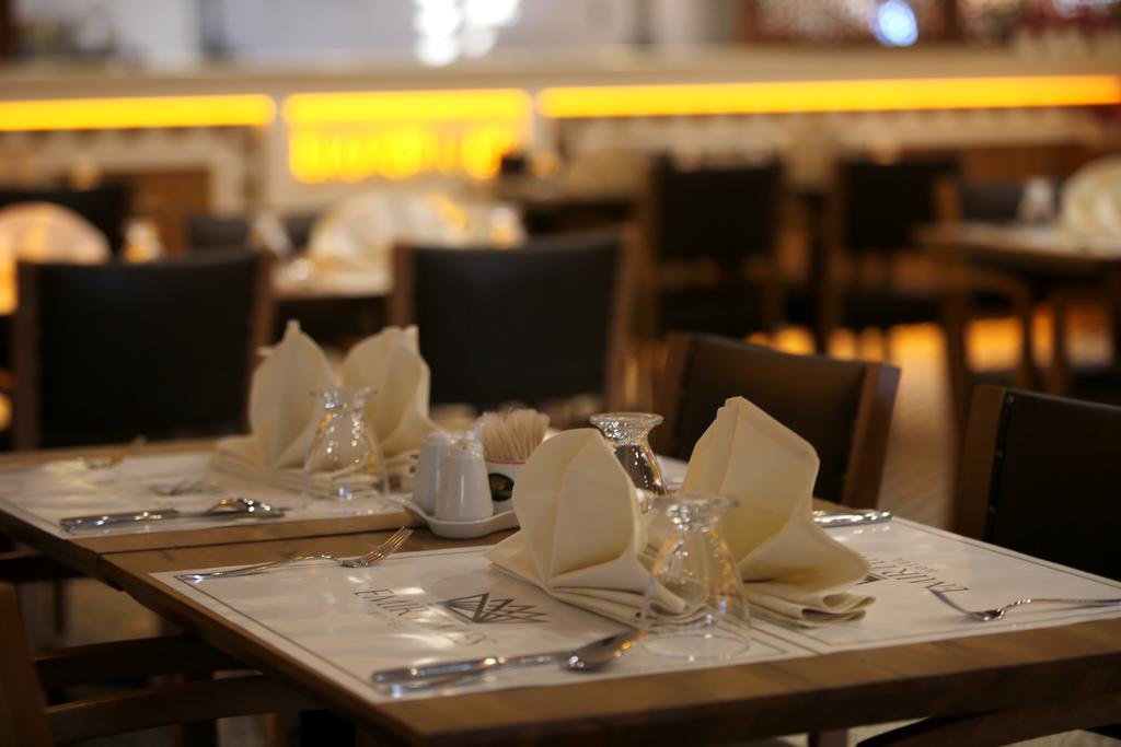 Emirtimes Hotel Tuzla 24