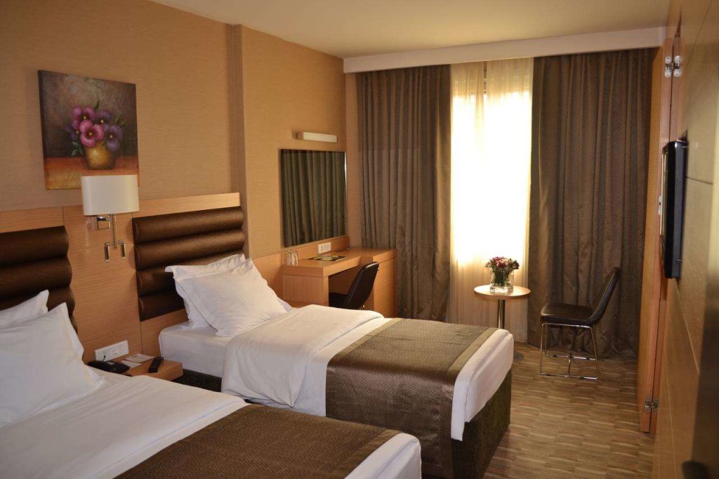 Riva Hotel 14