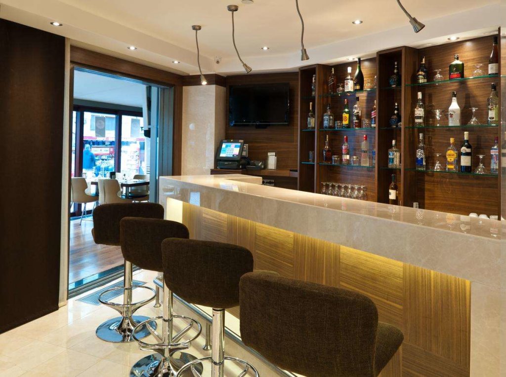 Riva Hotel 16