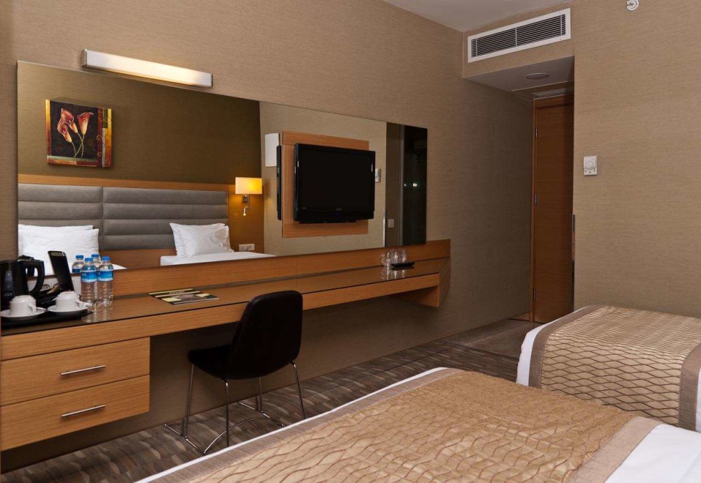 Riva Hotel 17