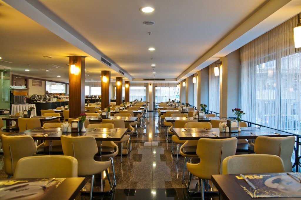 Riva Hotel 2