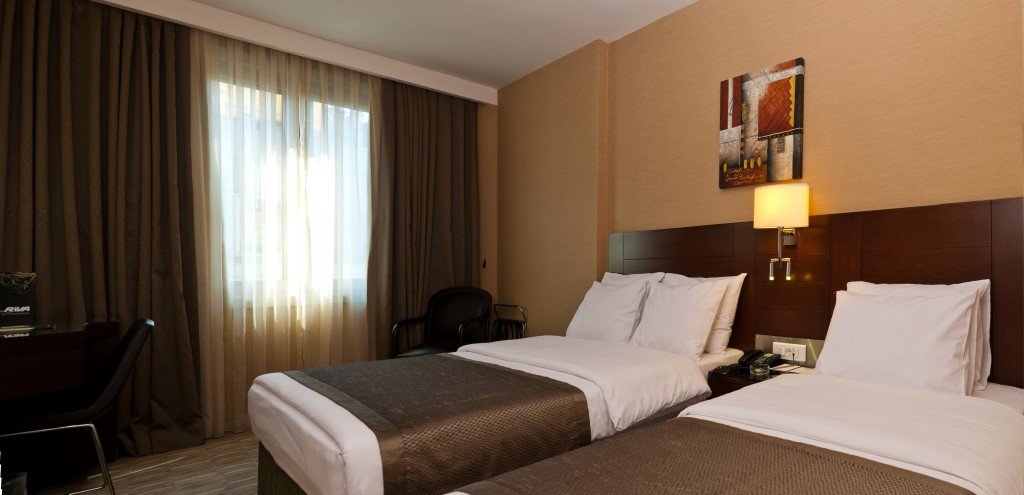 Riva Hotel 6