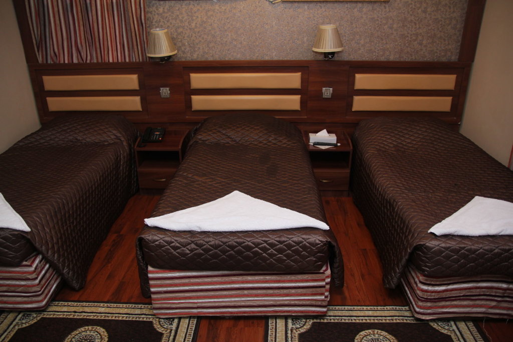 Downtown Hotel 20