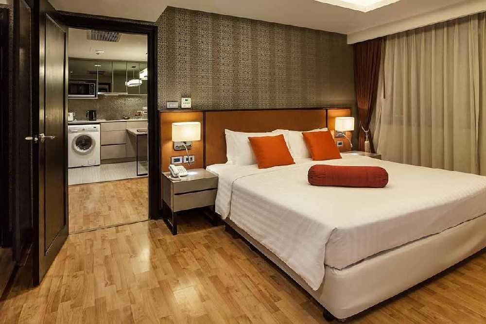 Rembrandt Hotel & Suites Bangkok 7