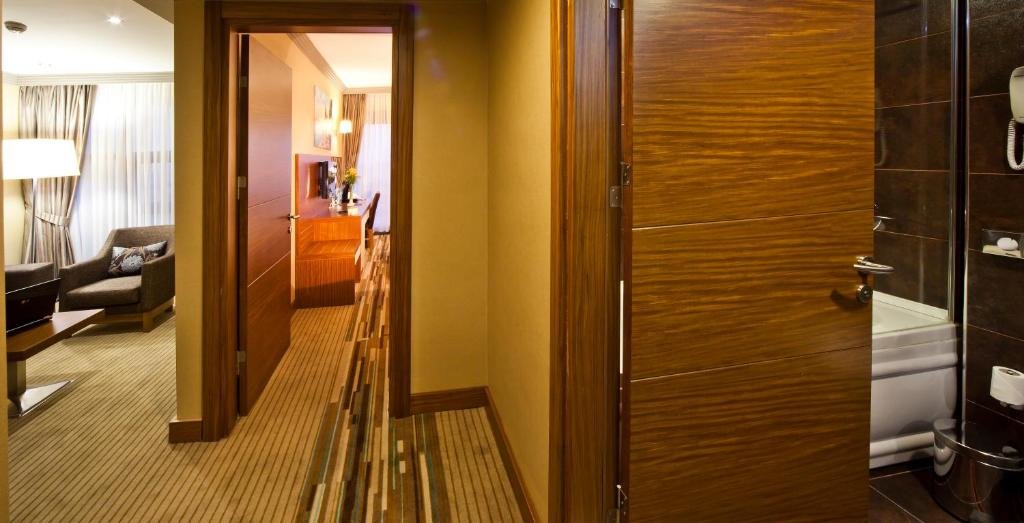 Volley Hotel Istanbul 12