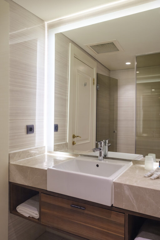 Golden Age Hotel & Spa 16