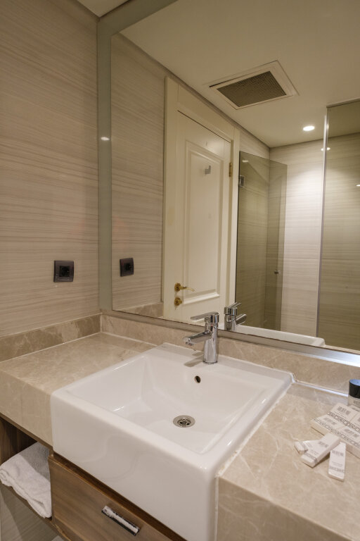 Golden Age Hotel & Spa 17