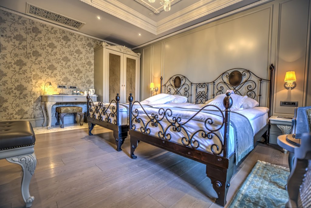 My Finest Bosphorus Hotel 16